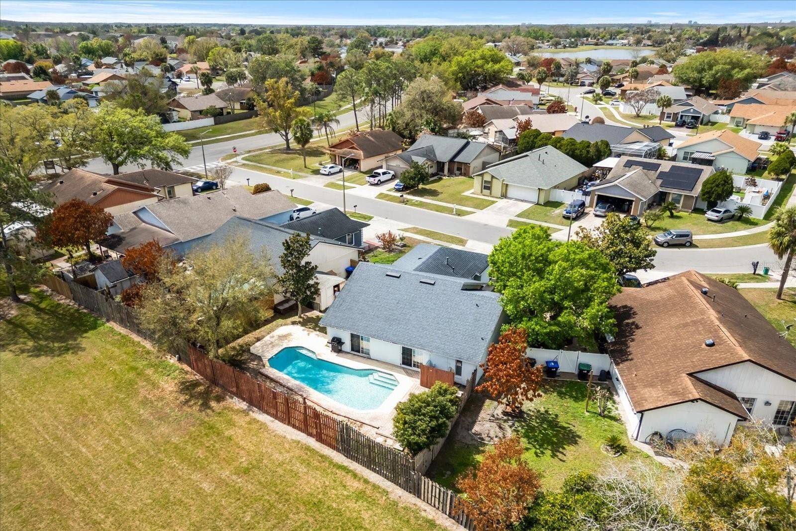 2019 PAPRIKA DRIVE, Orlando, FL 32837 2019 PAPRIKA DRIVE, Orlando, FL 32837