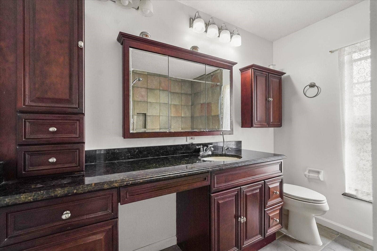 2019 PAPRIKA DRIVE, Orlando, FL 32837 2019 PAPRIKA DRIVE, Orlando, FL 32837