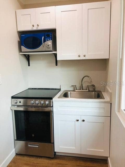 408 HOLT AVENUE, Winter Park, FL 32789 Middle unit (1/1)