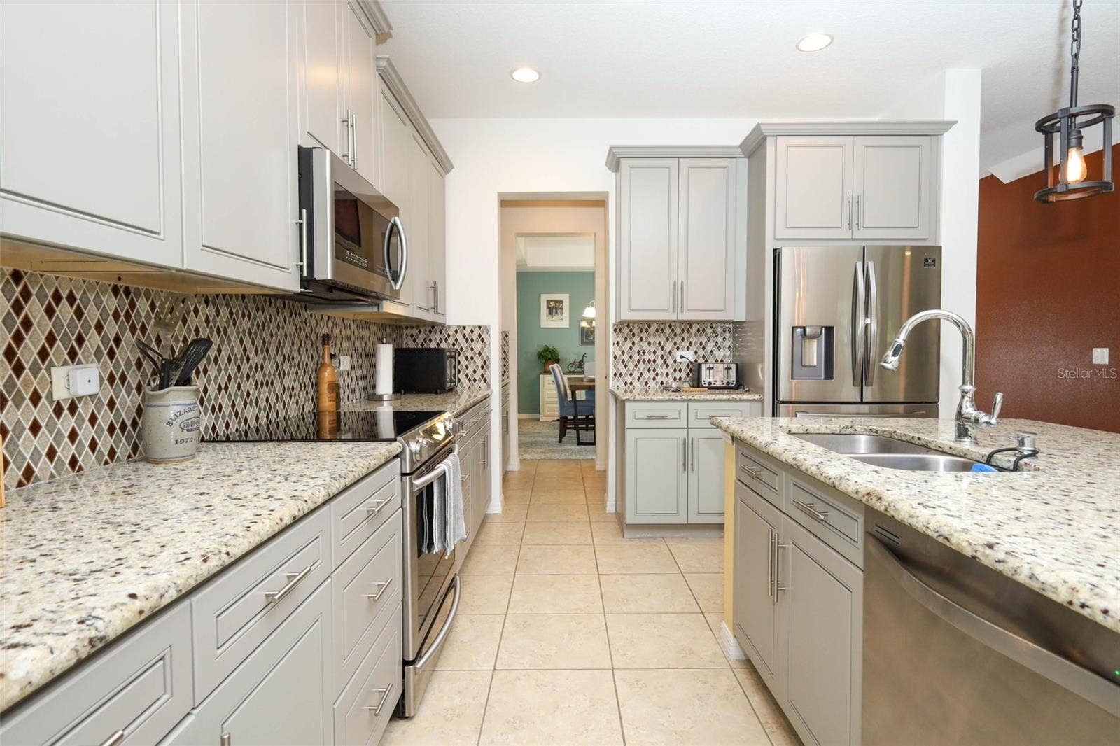 5232 VILLA ROSA AVENUE, St Cloud, FL 34771 5232 VILLA ROSA AVENUE, St Cloud, FL 34771