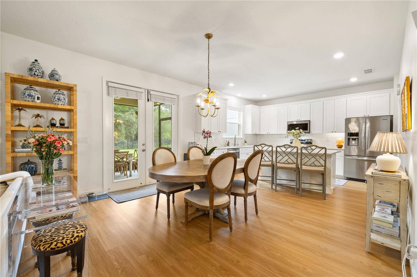 11478 WAKEWORTH STREET, Orlando, FL 32836 Coffee area.