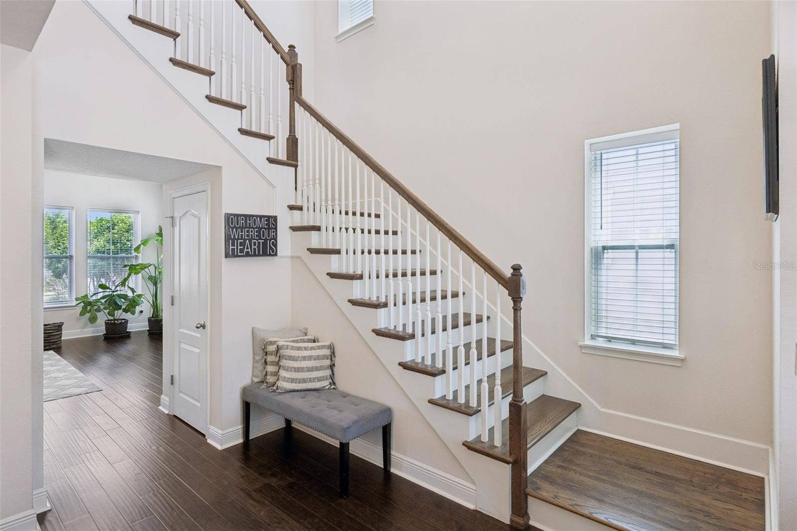907 EASLEY AVENUE, Winter Garden, FL 34787 907 EASLEY AVENUE, Winter Garden, FL 34787