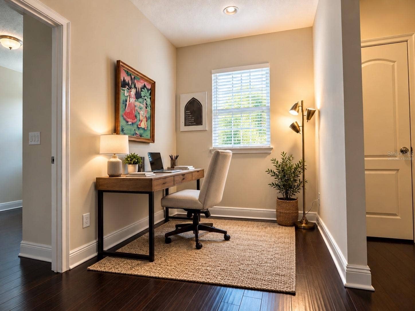 907 EASLEY AVENUE, Winter Garden, FL 34787 Virtually Staged - Loft/Office Space