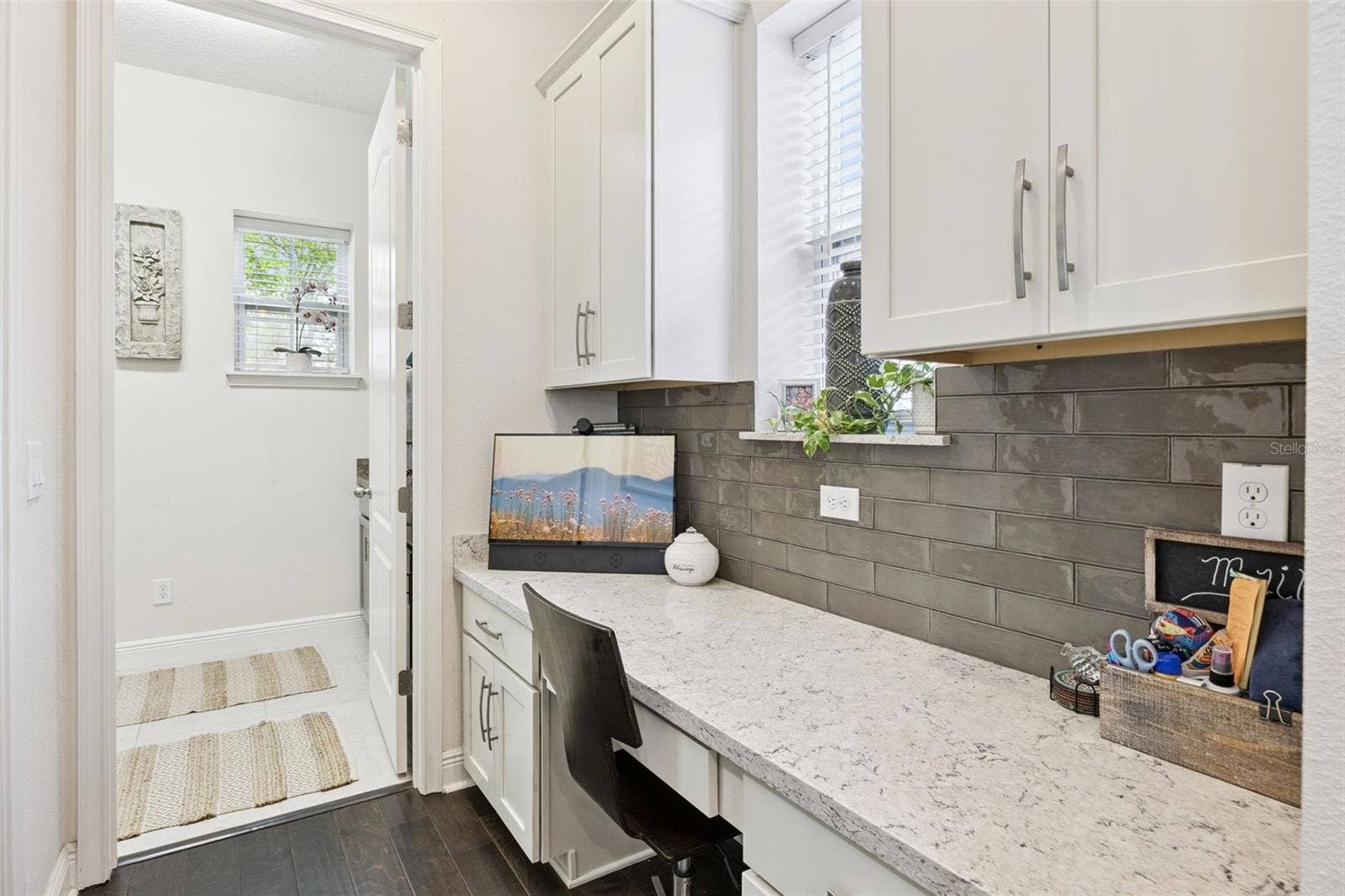 907 EASLEY AVENUE, Winter Garden, FL 34787 Built-In Desk near Walk-In Pantry and Laundry Room