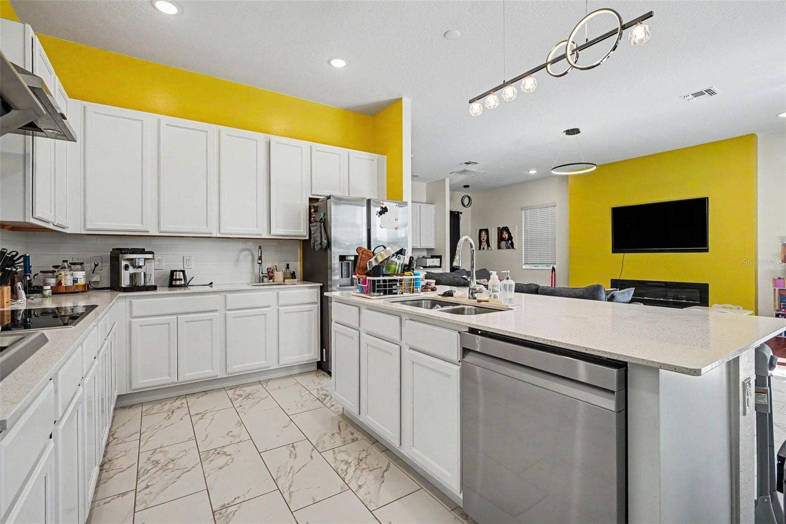 1432 REUNION BOULEVARD, Reunion, FL 34747 1432 REUNION BOULEVARD, Reunion, FL 34747