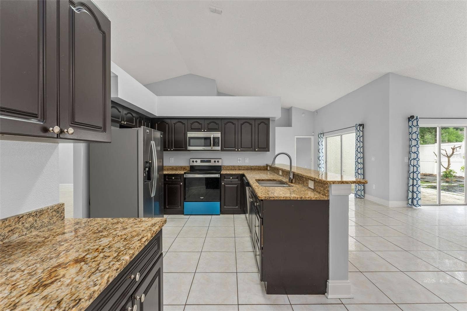 632 HERONS NEST COURT, Orlando, FL 32825 632 HERONS NEST COURT, Orlando, FL 32825