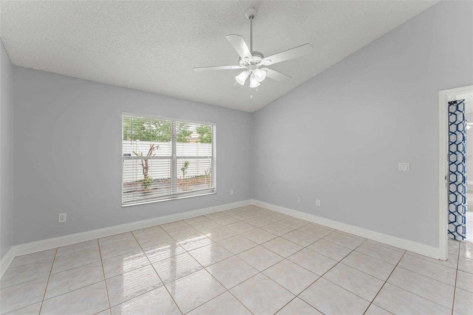 632 HERONS NEST COURT, Orlando, FL 32825 632 HERONS NEST COURT, Orlando, FL 32825