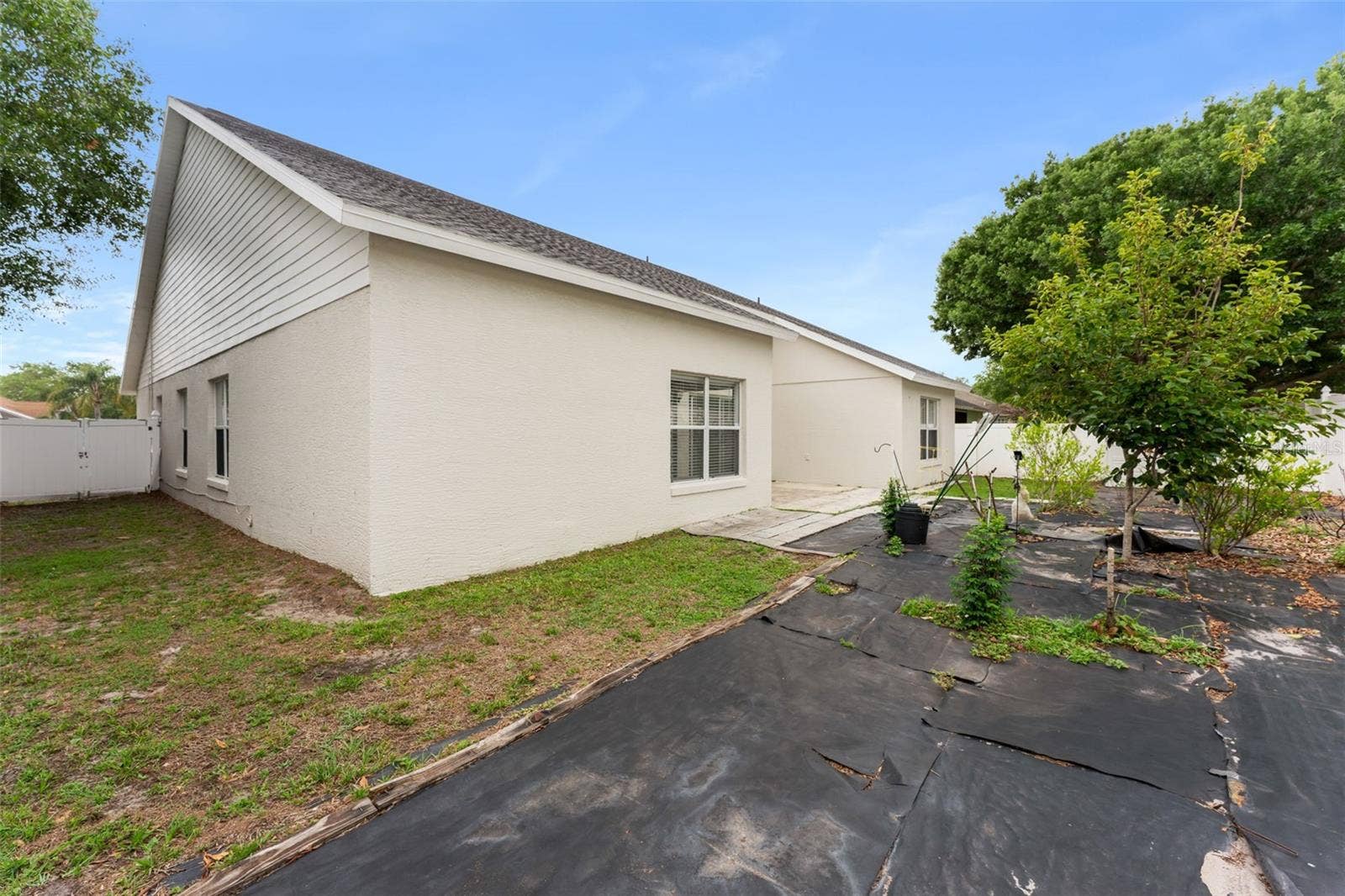 632 HERONS NEST COURT, Orlando, FL 32825 632 HERONS NEST COURT, Orlando, FL 32825