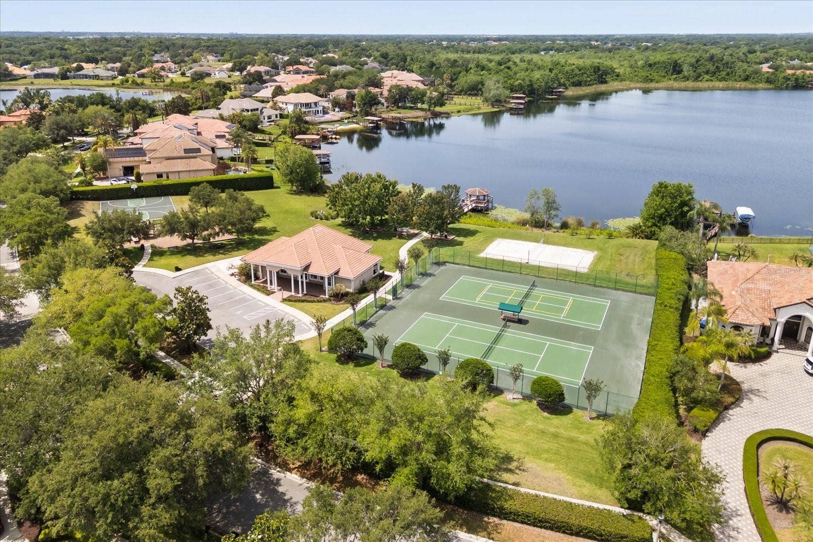 1554 LAKE RHEA DRIVE, Windermere, FL 34786 Community Amenities