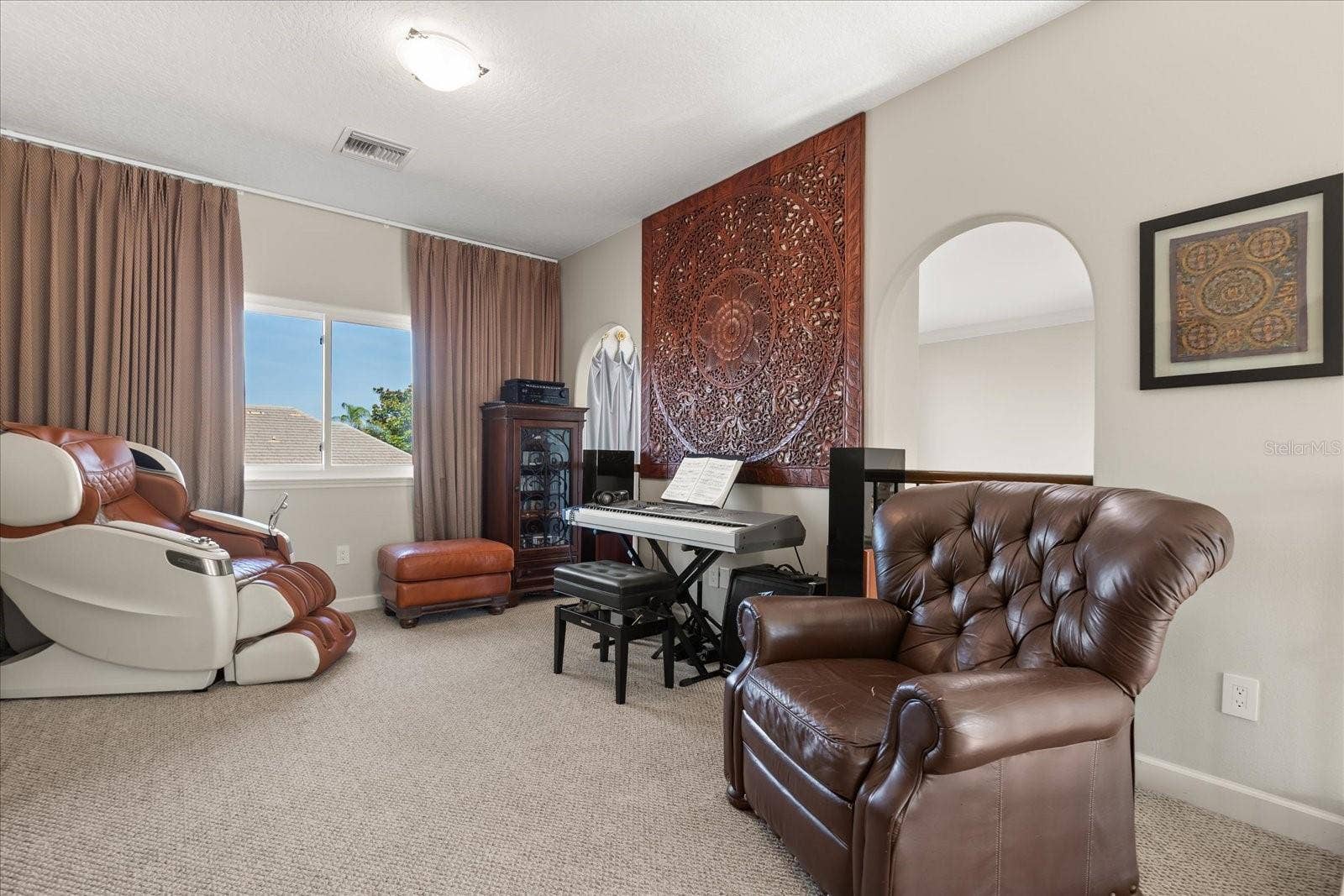 1554 LAKE RHEA DRIVE, Windermere, FL 34786 1554 LAKE RHEA DRIVE, Windermere, FL 34786