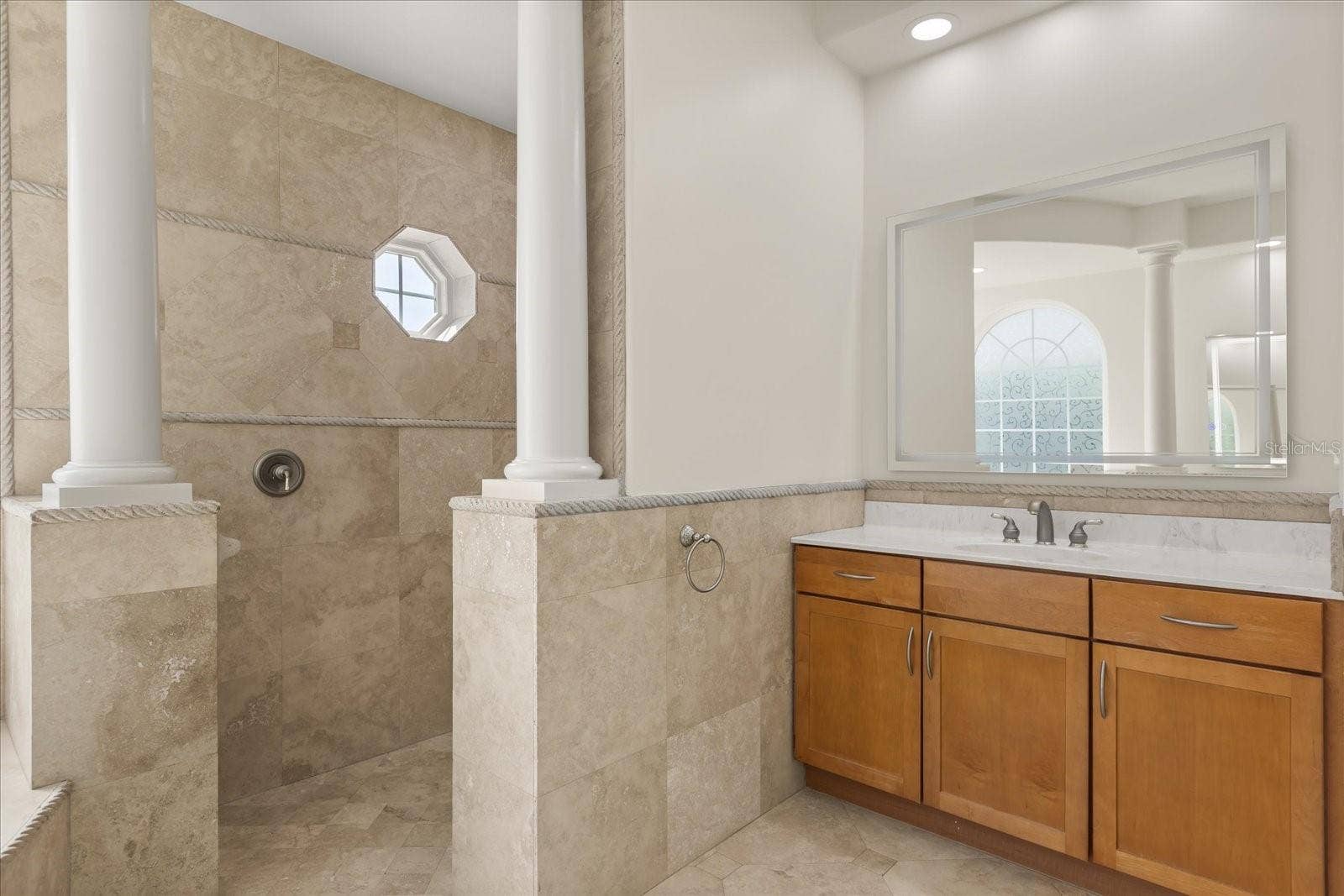 1554 LAKE RHEA DRIVE, Windermere, FL 34786 Primary Bathroom