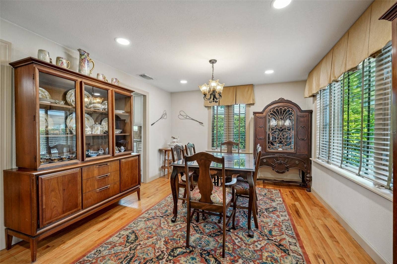 1020 VENETIAN AVENUE, Orlando, FL 32804 1020 VENETIAN AVENUE, Orlando, FL 32804