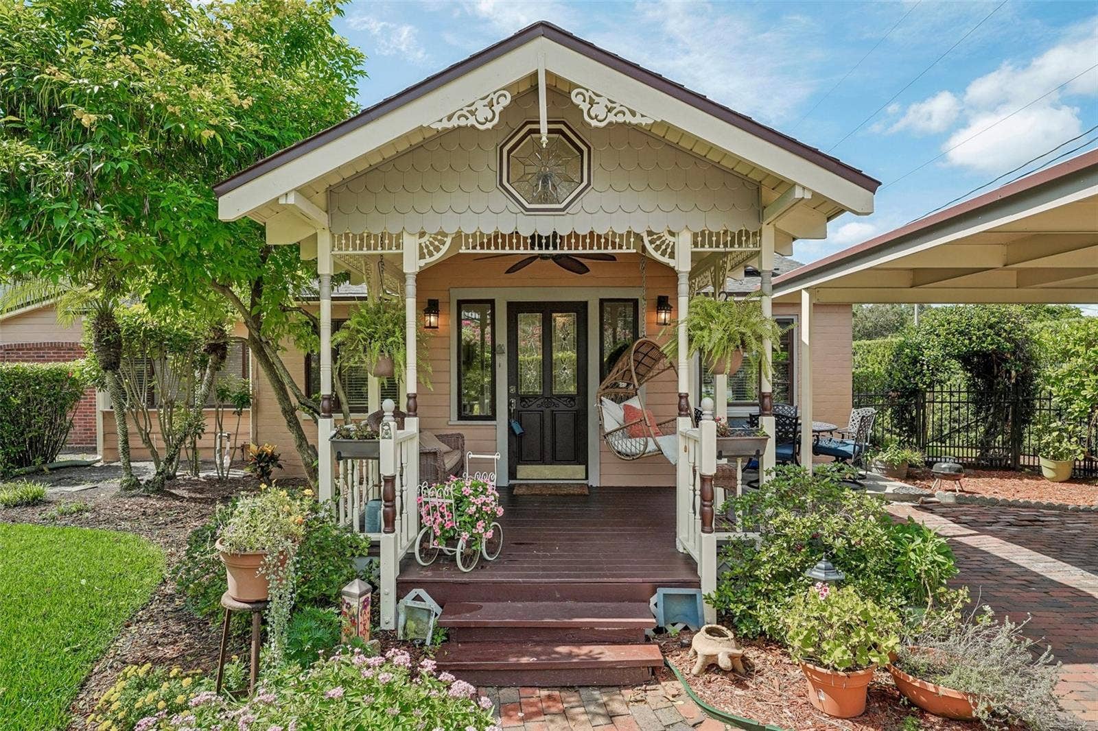 1020 VENETIAN AVENUE, Orlando, FL 32804 1020 VENETIAN AVENUE, Orlando, FL 32804