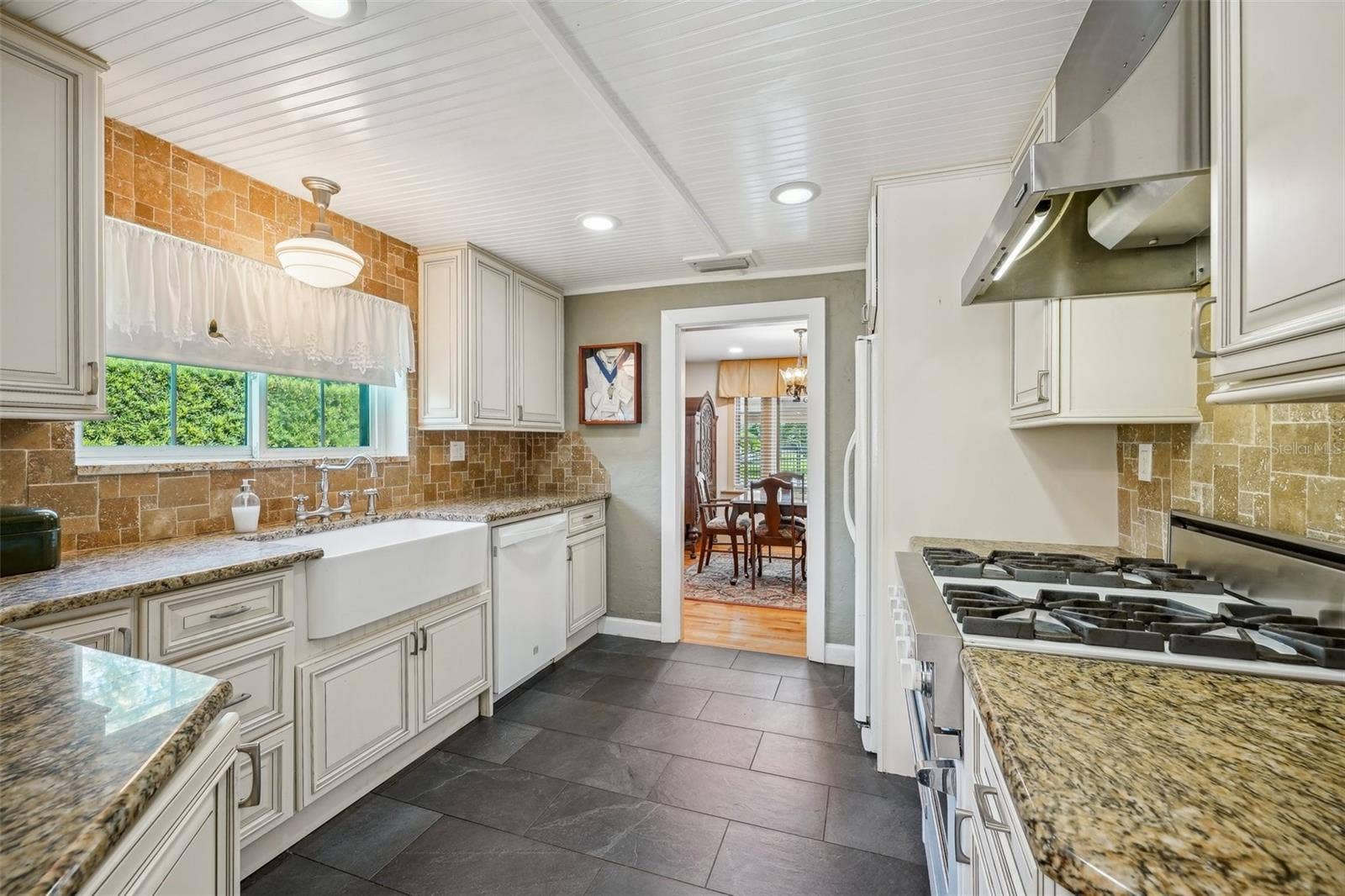 1020 VENETIAN AVENUE, Orlando, FL 32804 1020 VENETIAN AVENUE, Orlando, FL 32804