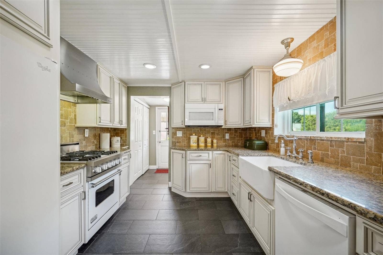 1020 VENETIAN AVENUE, Orlando, FL 32804 1020 VENETIAN AVENUE, Orlando, FL 32804