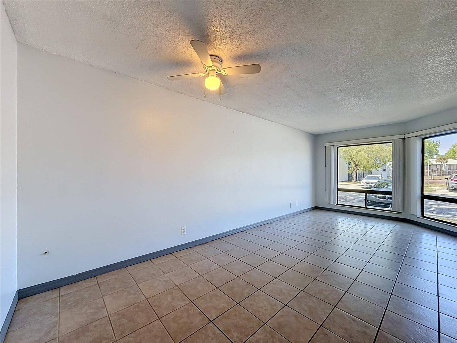 2636 LEMON TREE LANE, Orlando, FL 32839 2636 LEMON TREE LANE, Orlando, FL 32839