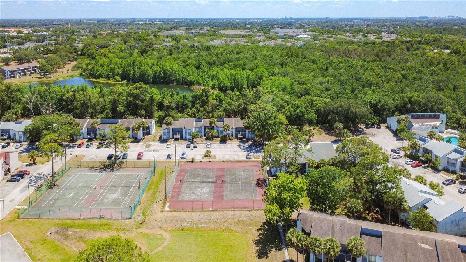 2636 LEMON TREE LANE, Orlando, FL 32839 2636 LEMON TREE LANE, Orlando, FL 32839