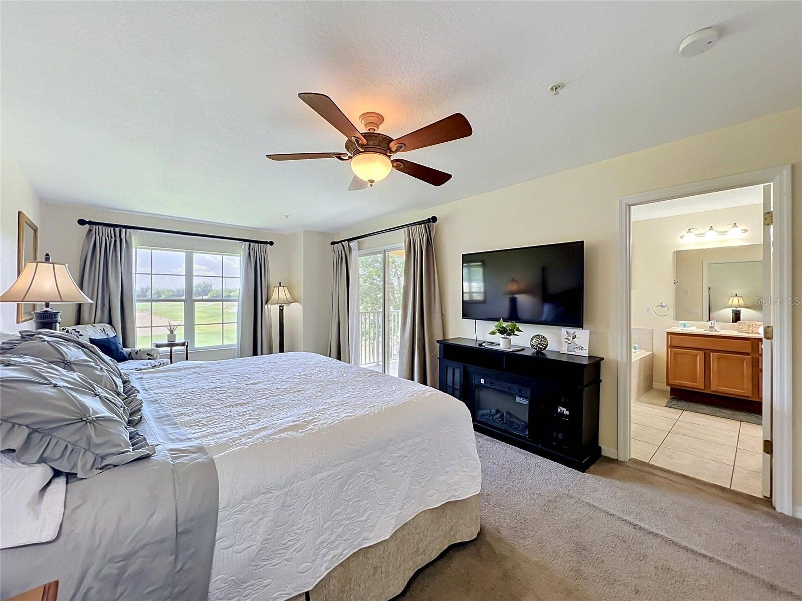 7586 ASSEMBLY LANE, Reunion, FL 34747 7586 ASSEMBLY LANE, Reunion, FL 34747