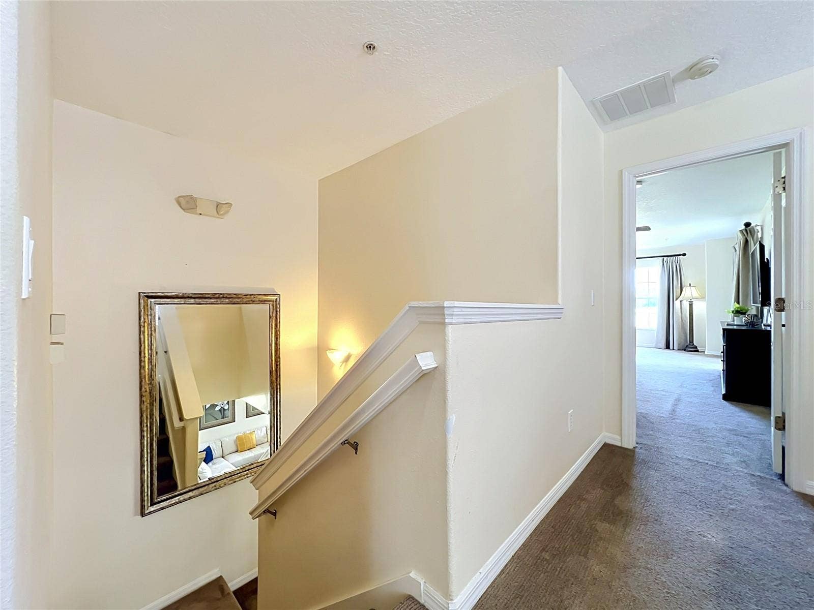7586 ASSEMBLY LANE, Reunion, FL 34747 7586 ASSEMBLY LANE, Reunion, FL 34747