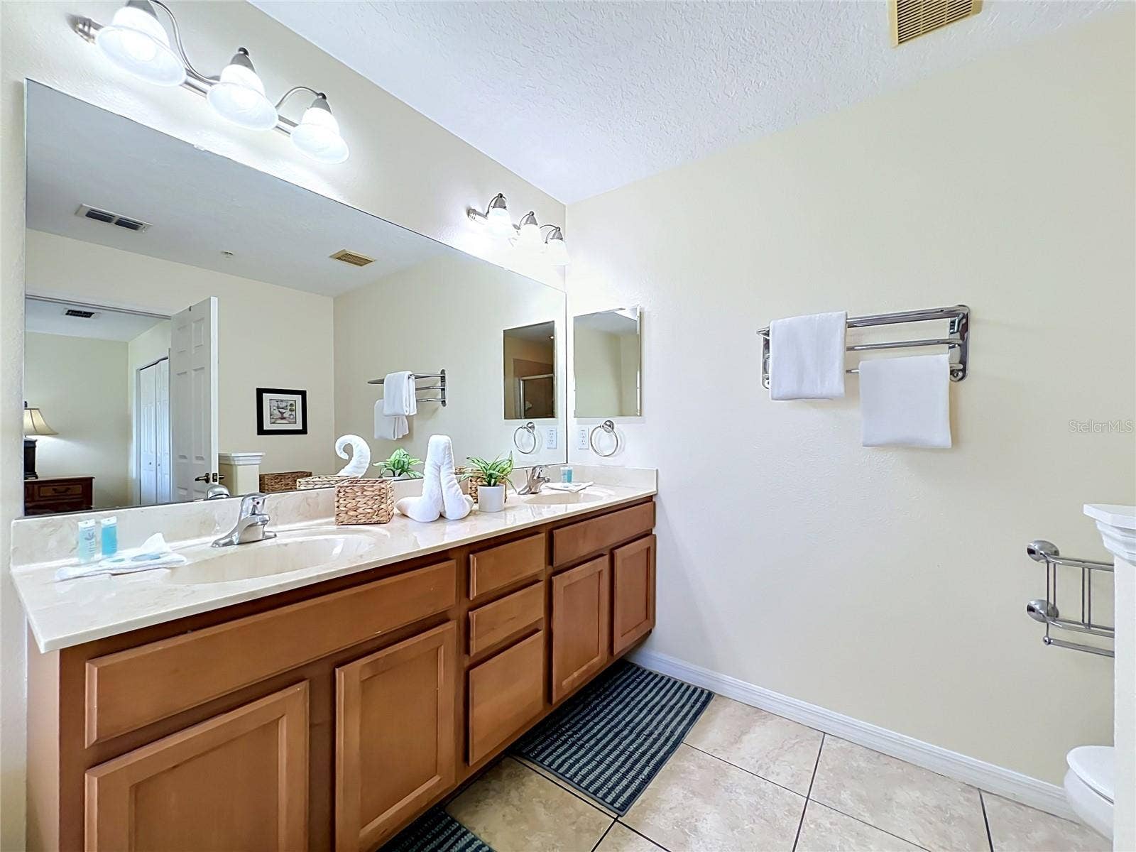 7586 ASSEMBLY LANE, Reunion, FL 34747 7586 ASSEMBLY LANE, Reunion, FL 34747