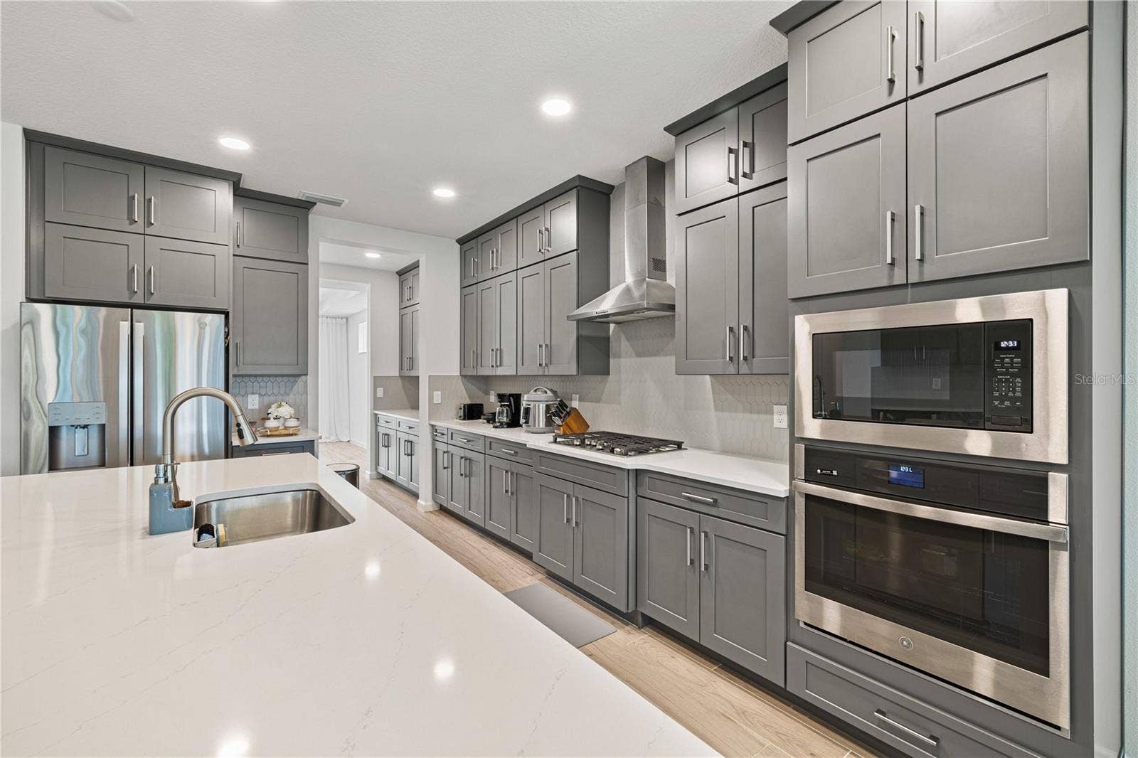 17372 GLOSSY POMELO WAY, Winter Garden, FL 34787 17372 GLOSSY POMELO WAY, Winter Garden, FL 34787