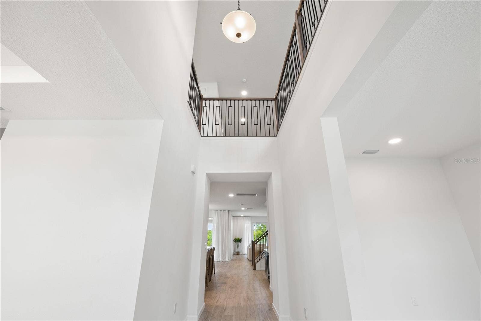 17372 GLOSSY POMELO WAY, Winter Garden, FL 34787 17372 GLOSSY POMELO WAY, Winter Garden, FL 34787