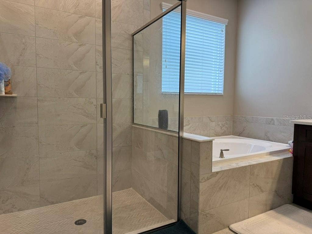 7749 BRONZE OAK DRIVE, Wesley Chapel, FL 33545 7749 BRONZE OAK DRIVE, Wesley Chapel, FL 33545