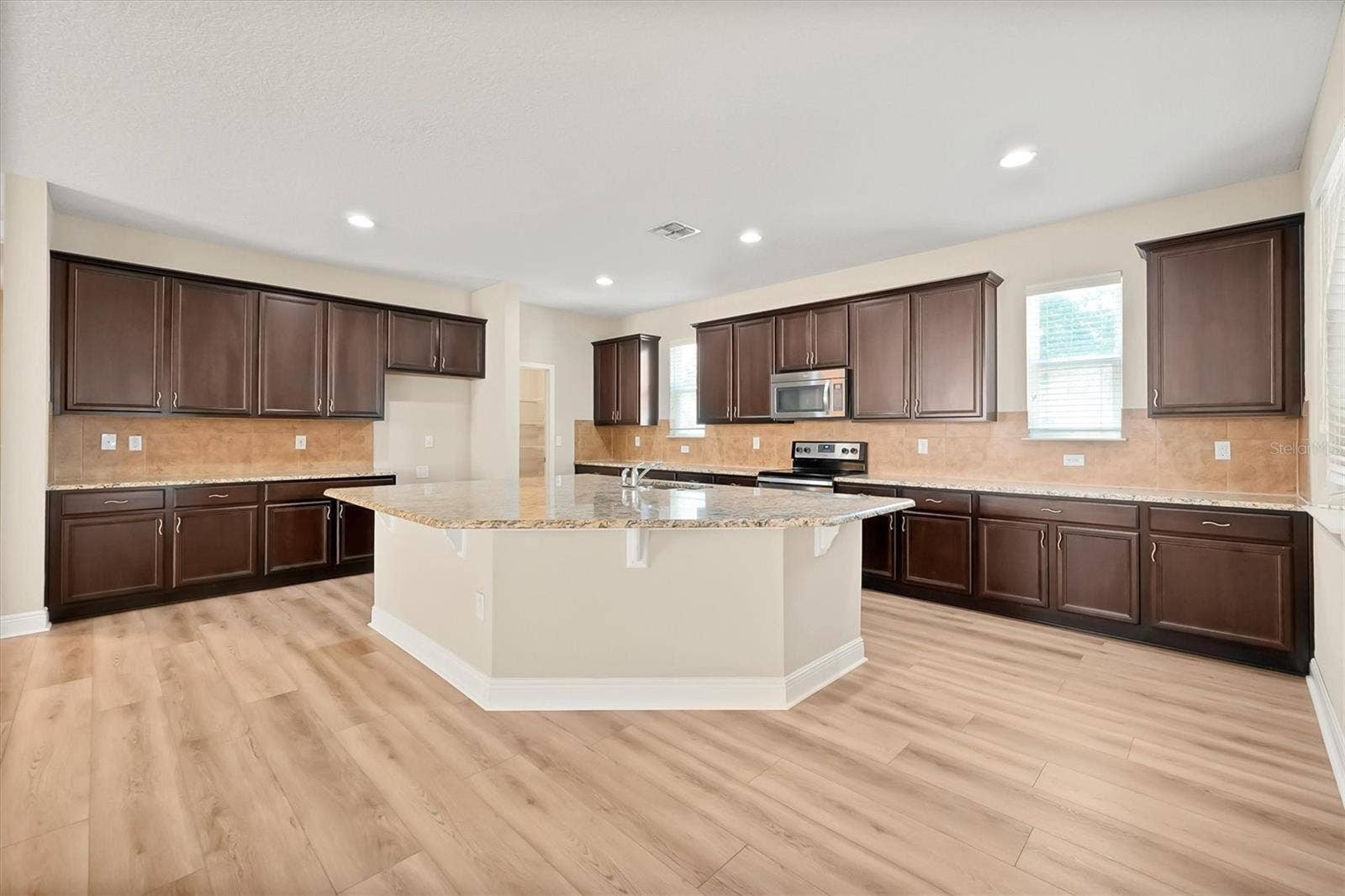 7922 WINTER WREN STREET, Winter Garden, FL 34787 7922 WINTER WREN STREET, Winter Garden, FL 34787
