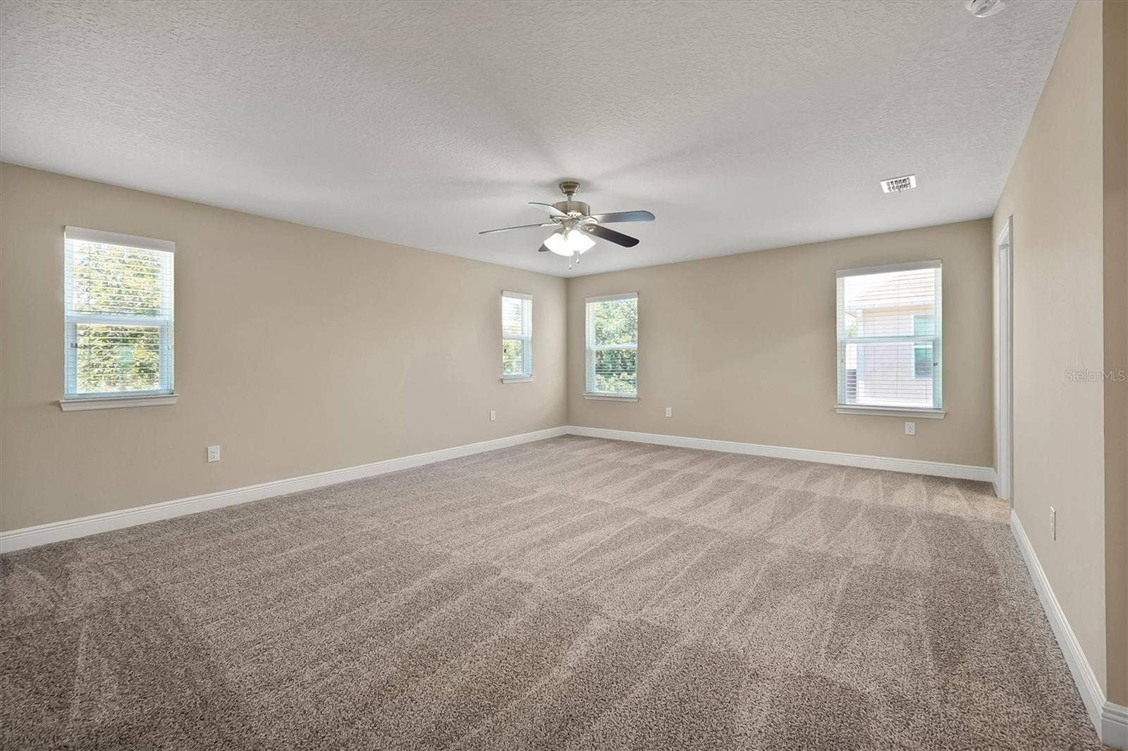 7922 WINTER WREN STREET, Winter Garden, FL 34787 7922 WINTER WREN STREET, Winter Garden, FL 34787