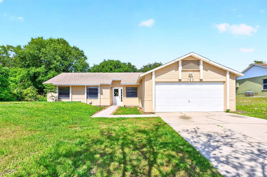 Property photo for 745 MENTMORE CIRCLE, Deltona, FL