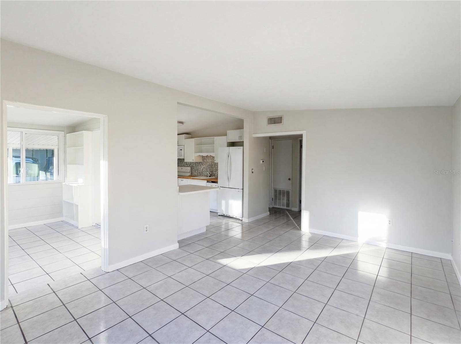 911 NEW YORK STREET, Edgewater, FL 32132 911 NEW YORK STREET, Edgewater, FL 32132