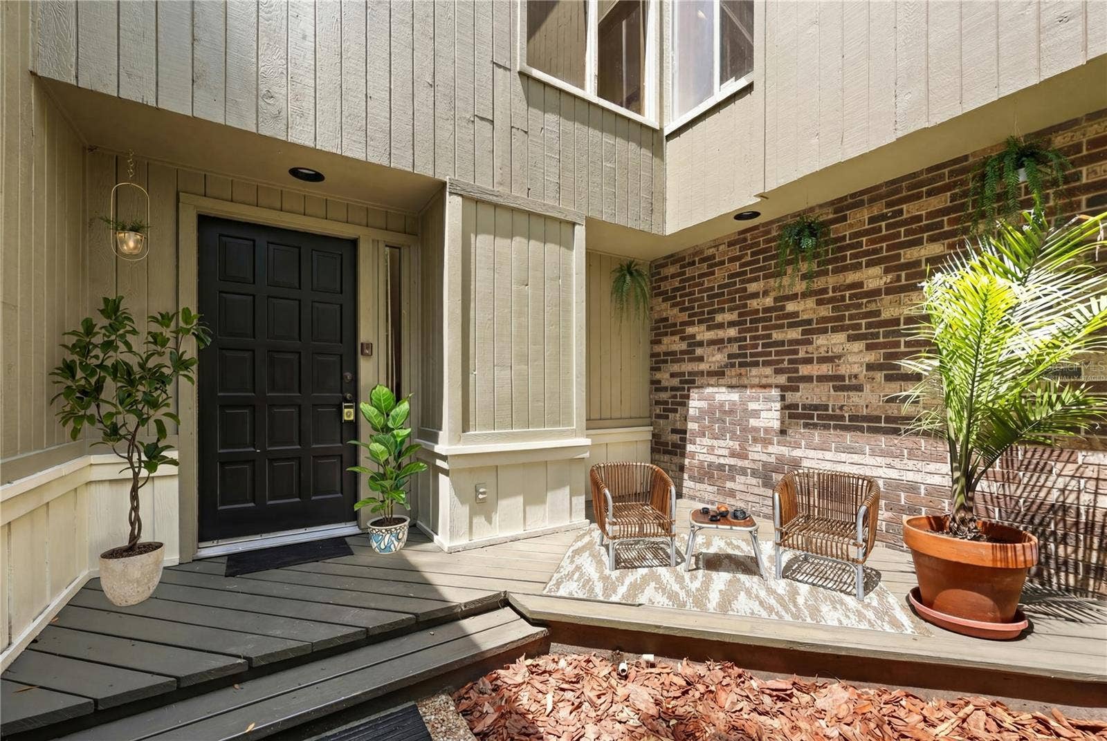 548 S OSCEOLA AVENUE, Orlando, FL 32801 deck virtually staged