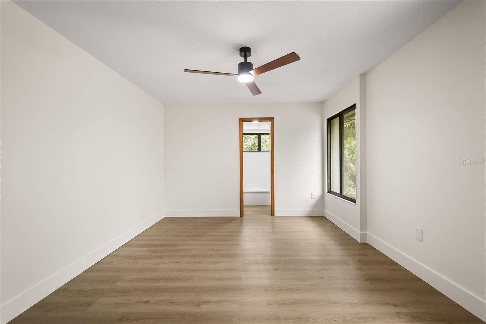 548 S OSCEOLA AVENUE, Orlando, FL 32801 second bedroom on 3rd floor