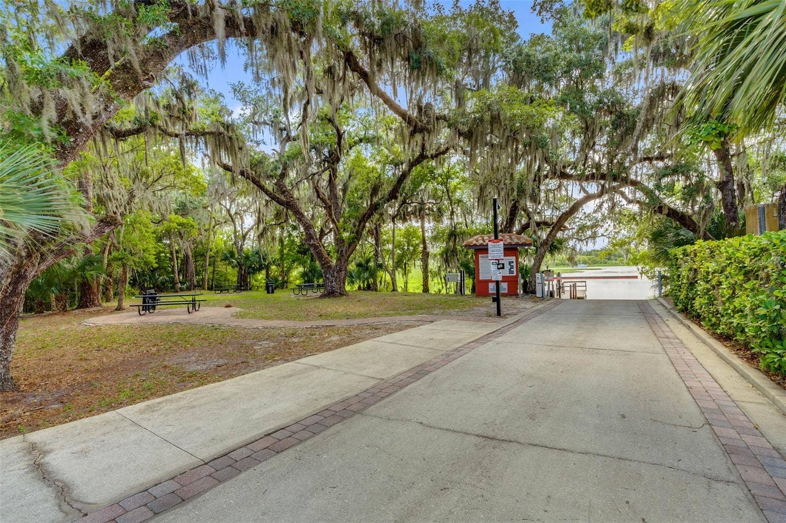 623 LAZIO CIRCLE, Debary, FL 32713 623 LAZIO CIRCLE, Debary, FL 32713