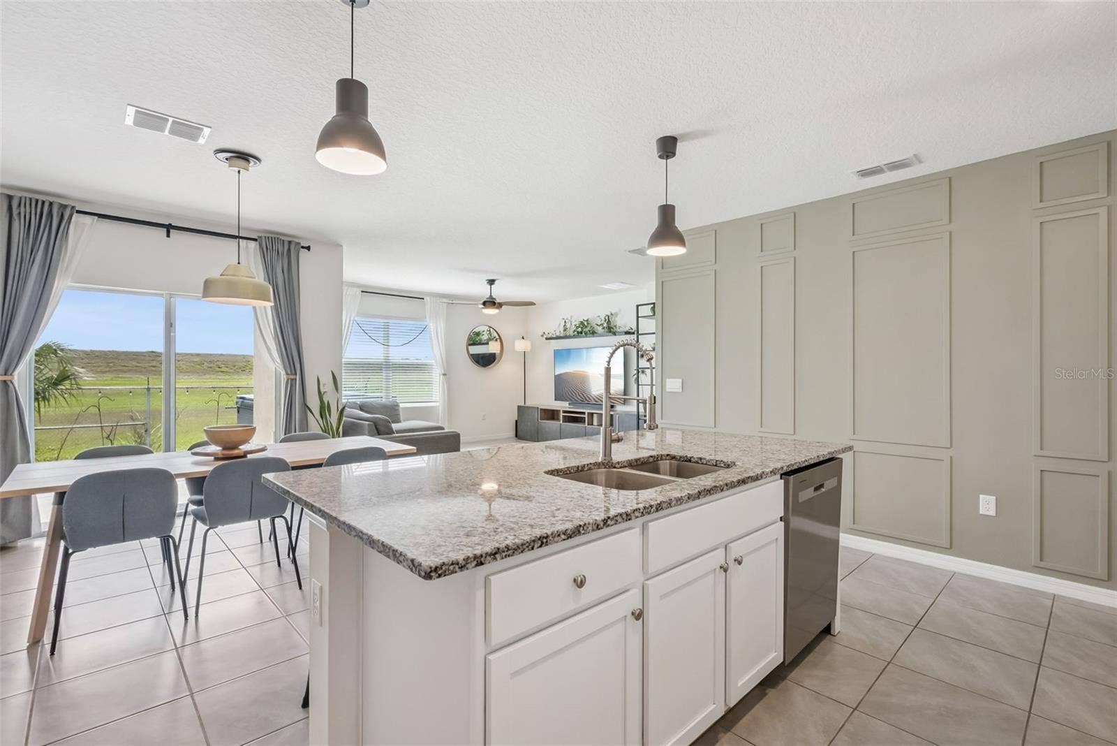 623 LAZIO CIRCLE, Debary, FL 32713 623 LAZIO CIRCLE, Debary, FL 32713