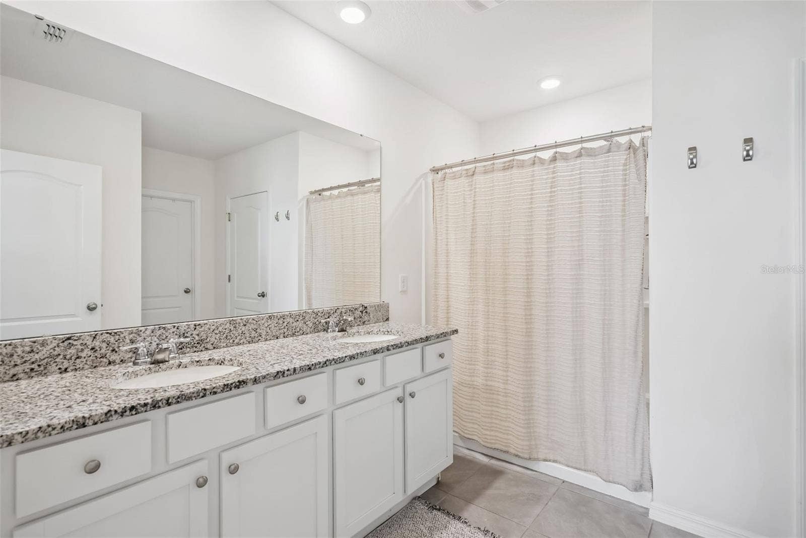 623 LAZIO CIRCLE, Debary, FL 32713 623 LAZIO CIRCLE, Debary, FL 32713