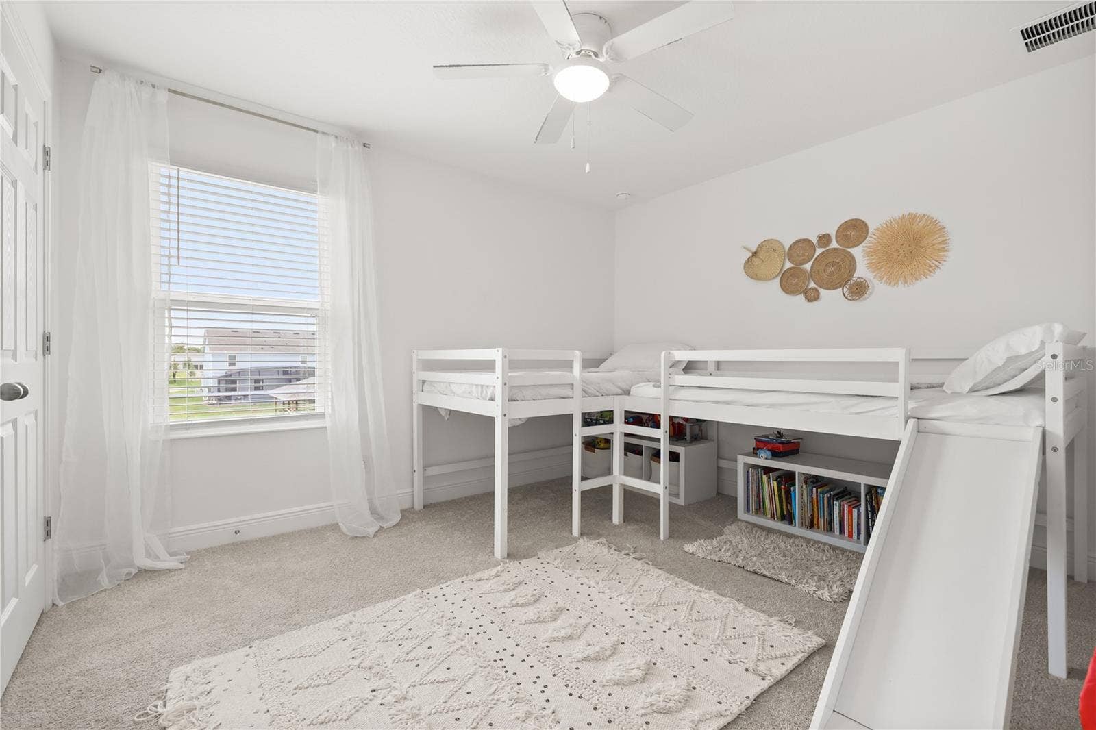 5046 DOWN COURT, St Cloud, FL 34772 5046 DOWN COURT, St Cloud, FL 34772
