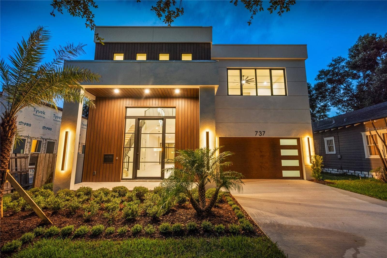 737 N SUMMERLIN AVENUE, Orlando, FL 32803 737 N SUMMERLIN AVENUE, Orlando, FL 32803