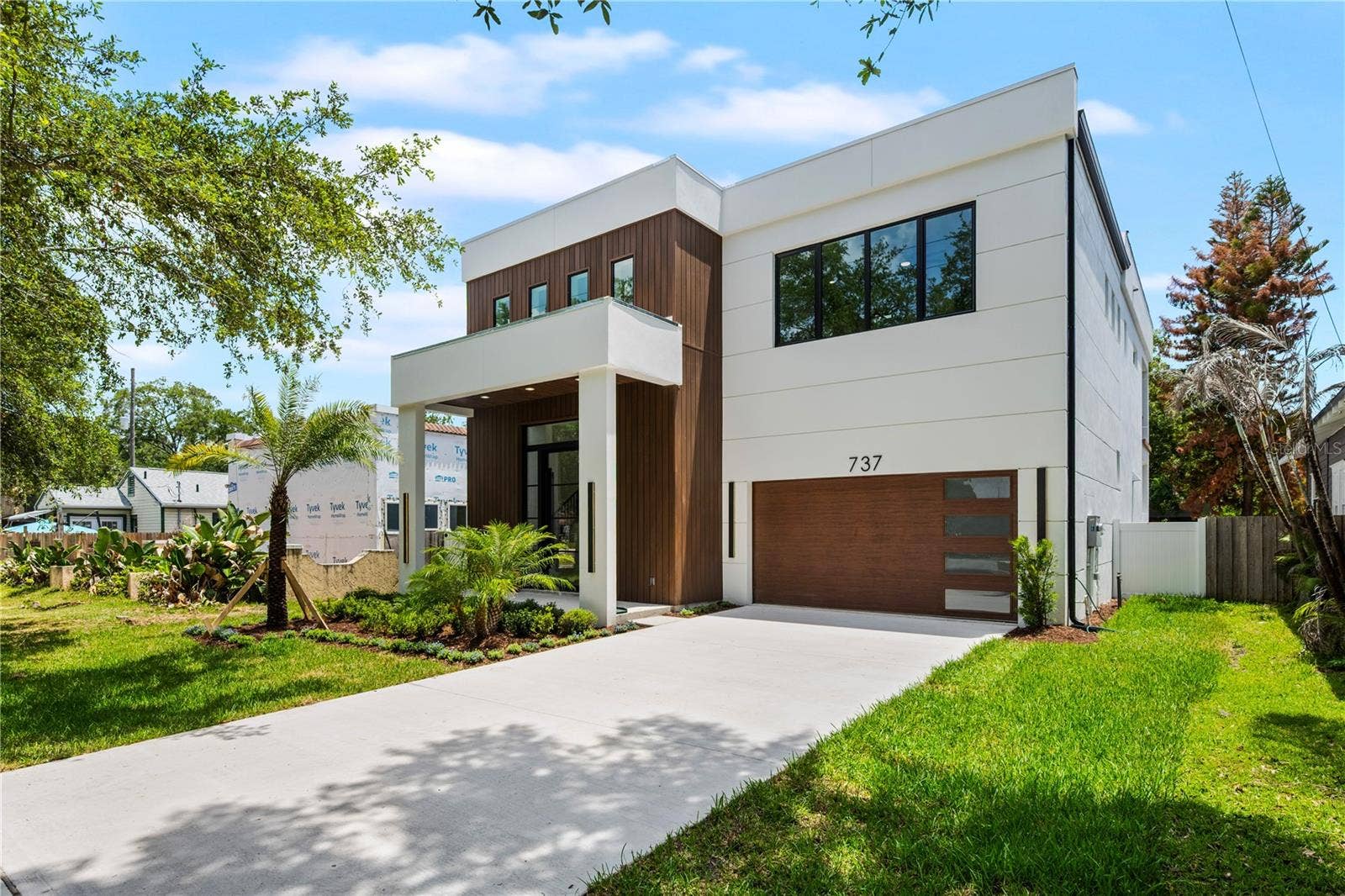 737 N SUMMERLIN AVENUE, Orlando, FL 32803 737 N SUMMERLIN AVENUE, Orlando, FL 32803