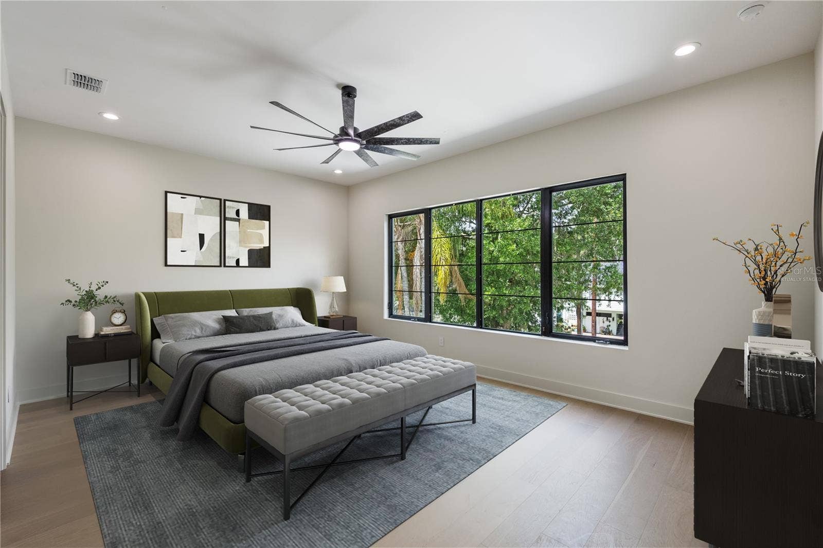 737 N SUMMERLIN AVENUE, Orlando, FL 32803 Virtually Staged