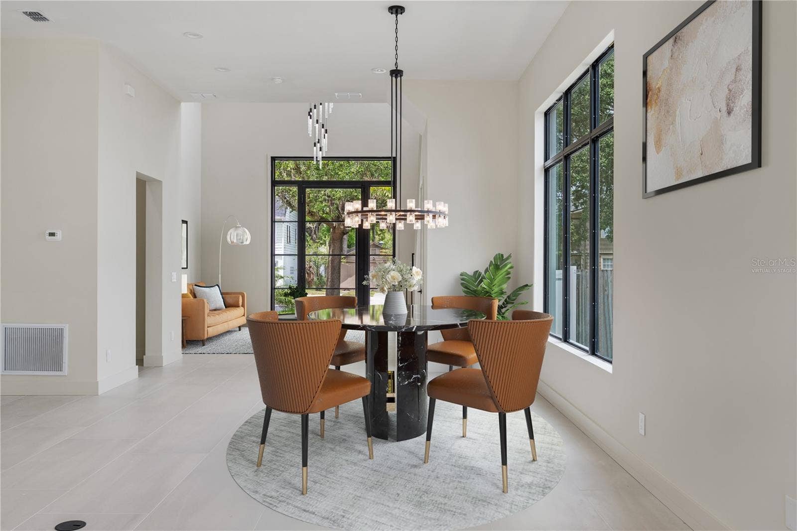 737 N SUMMERLIN AVENUE, Orlando, FL 32803 Virtually Staged