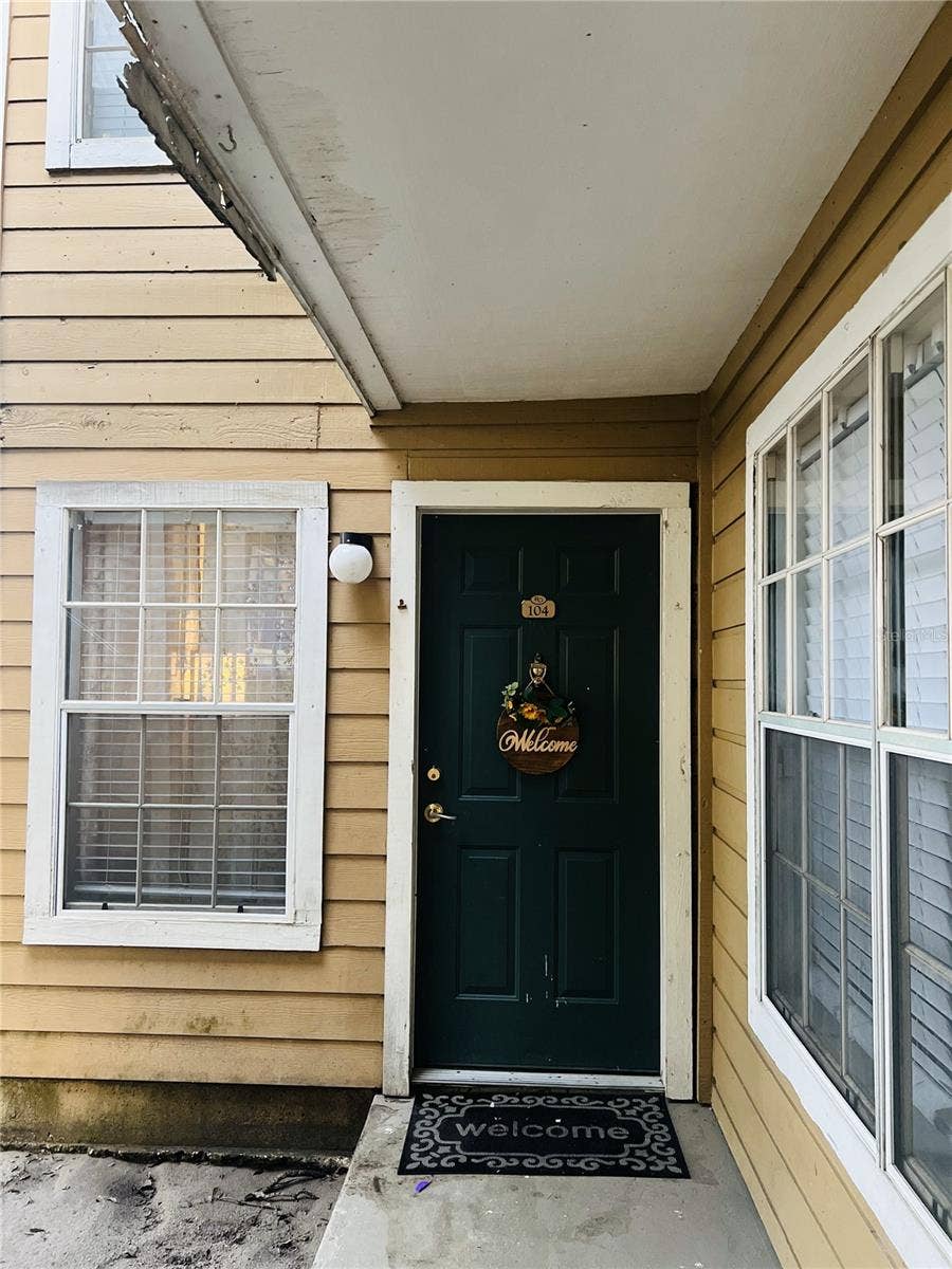Property photo for 5587 DEVONBRIAR WAY, #J104, Orlando, FL
