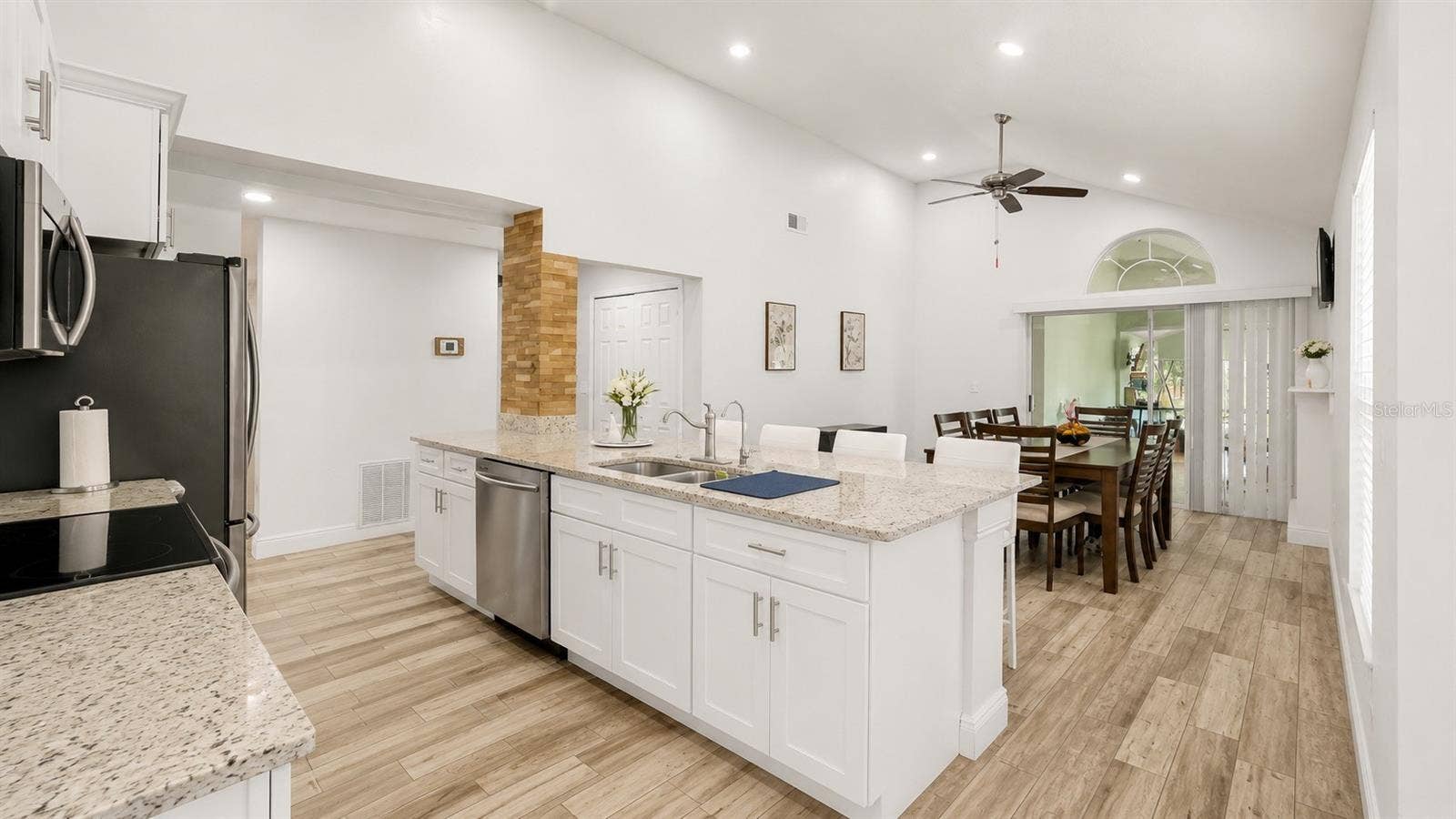 1044 NIN STREET, Orlando, FL 32835 Virtualy Staged