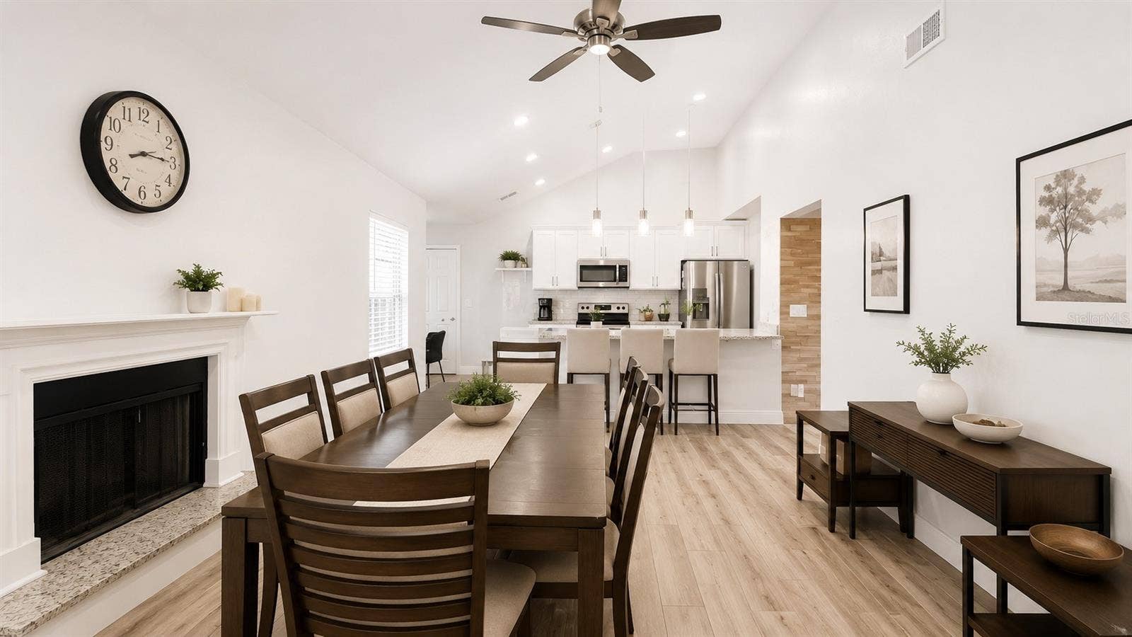 1044 NIN STREET, Orlando, FL 32835 Virtual Staged