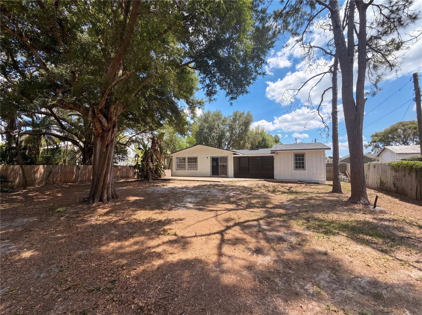 613 4TH STREET NE, Fort Meade, FL 33841 613 4TH STREET NE, Fort Meade, FL 33841