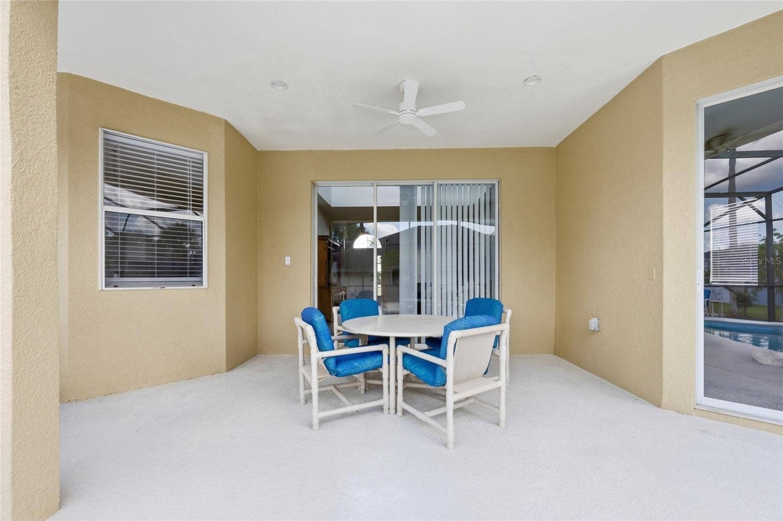 353 PLUMOSO LOOP, Davenport, FL 33897 353 PLUMOSO LOOP, Davenport, FL 33897