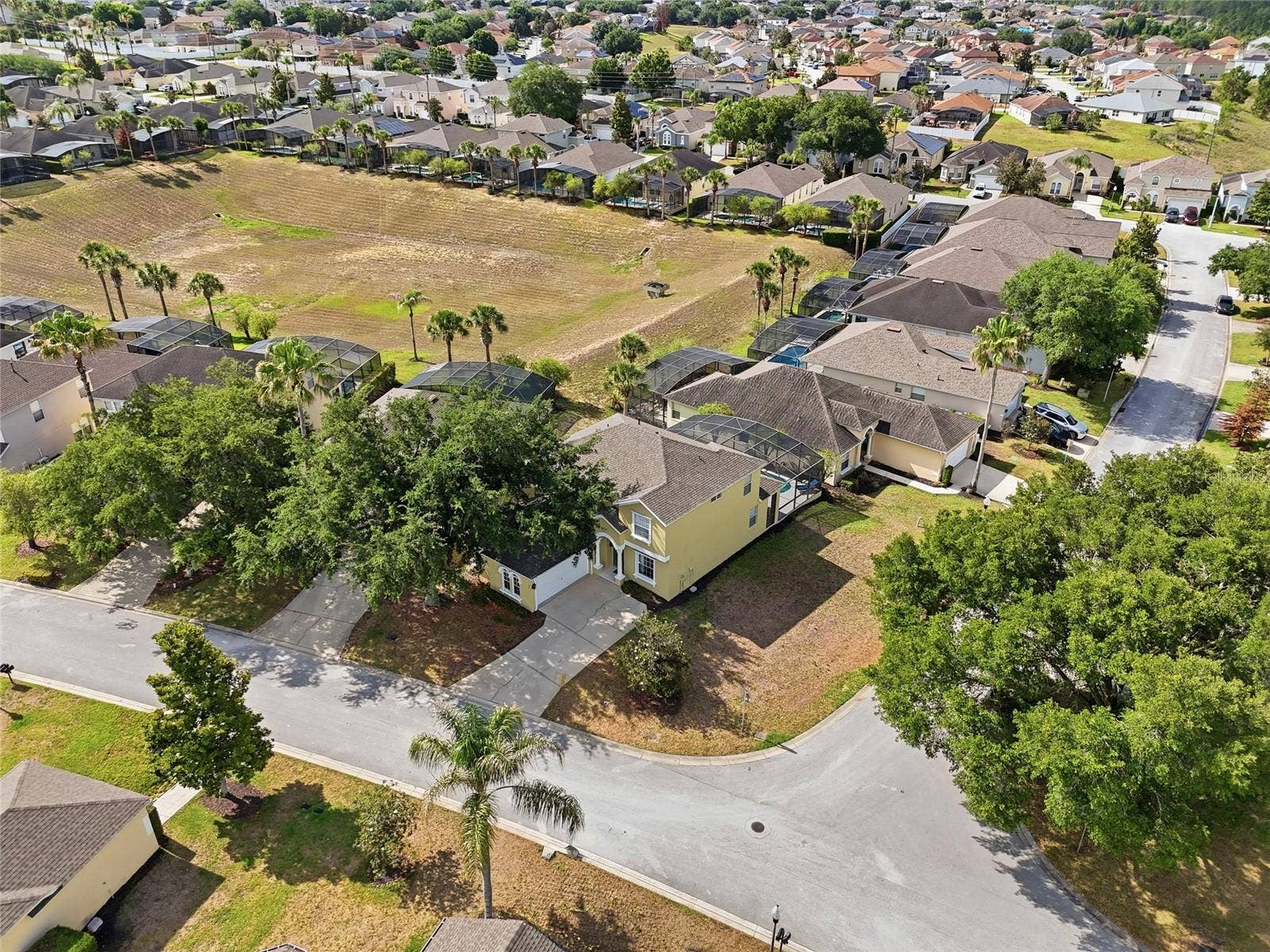 353 PLUMOSO LOOP, Davenport, FL 33897 353 PLUMOSO LOOP, Davenport, FL 33897