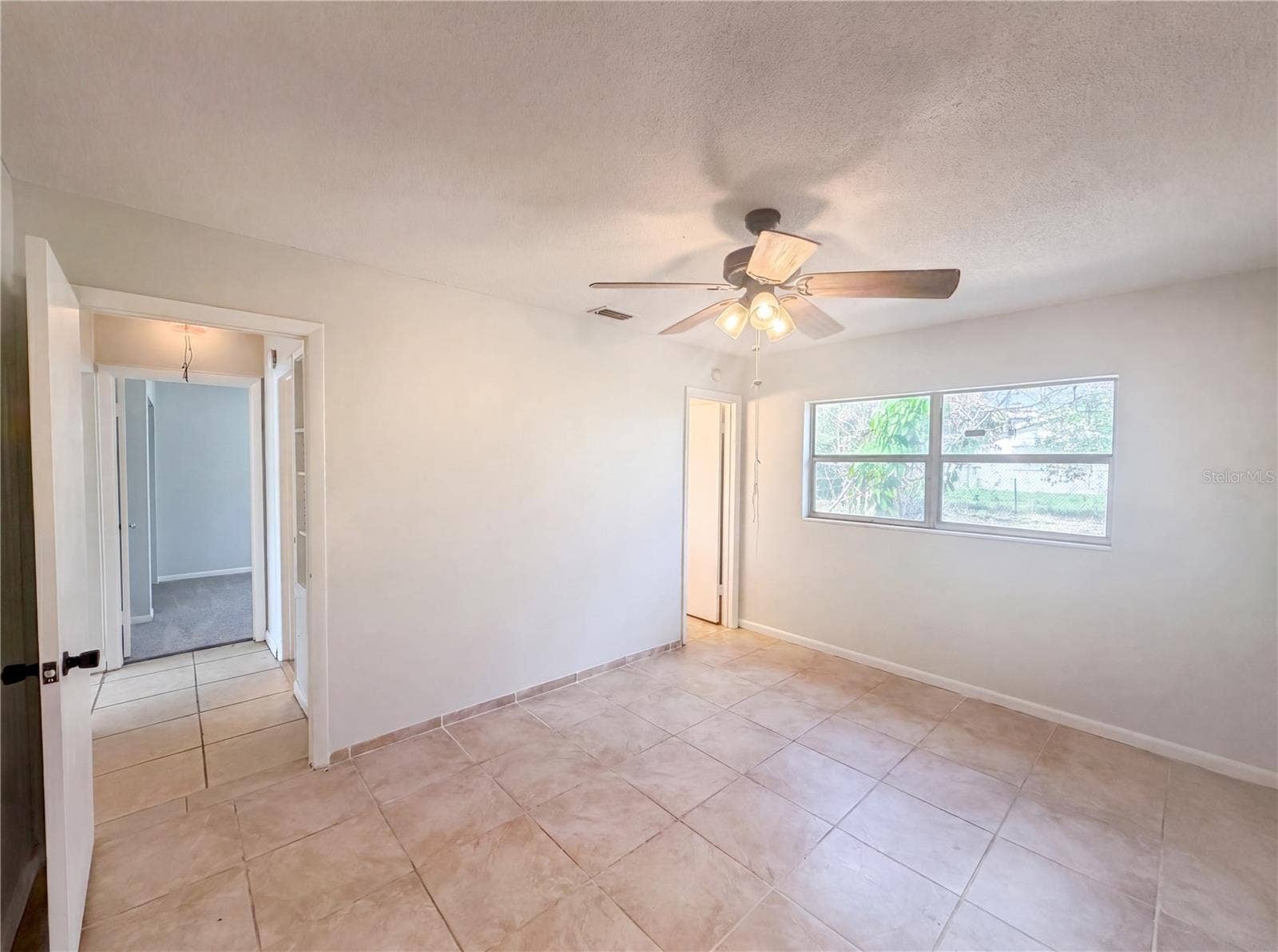 1100 CAREFREE COVE DRIVE, Winter Haven, FL 33881 1100 CAREFREE COVE DRIVE, Winter Haven, FL 33881