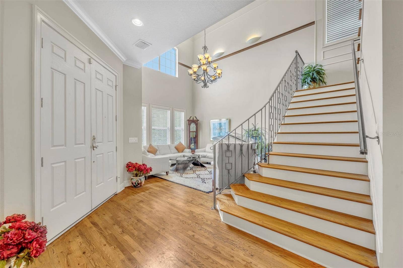 1031 GUERNSEY STREET, Orlando, FL 32804 Foyer