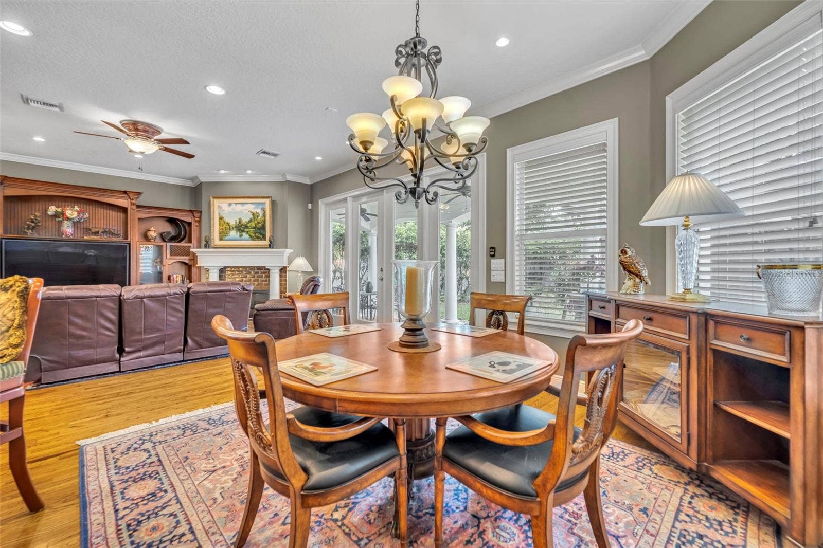 1031 GUERNSEY STREET, Orlando, FL 32804 Casual Dining Area